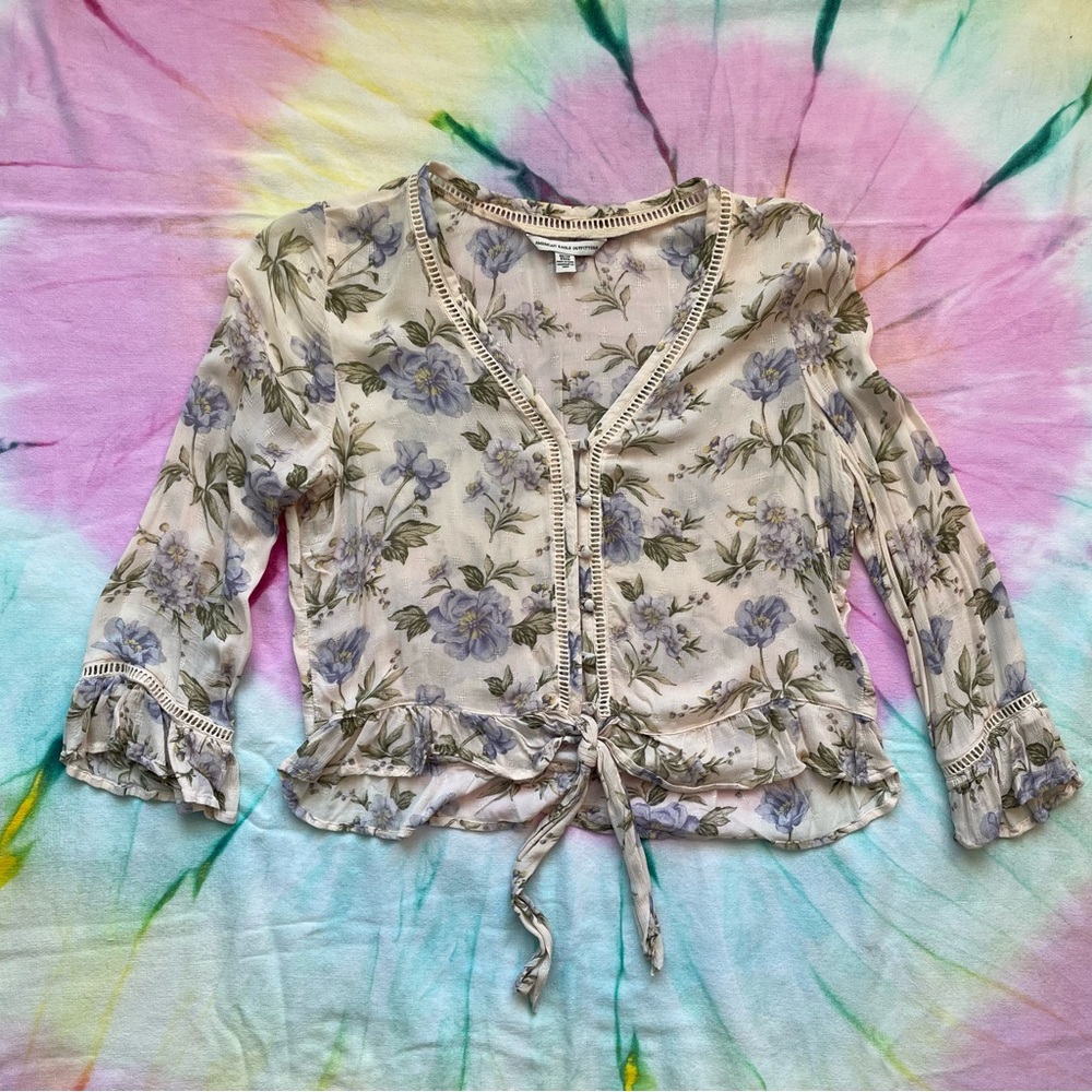 American Eagle Outfitters Button Tie Front Ruffle Floral Blouse | Size XS